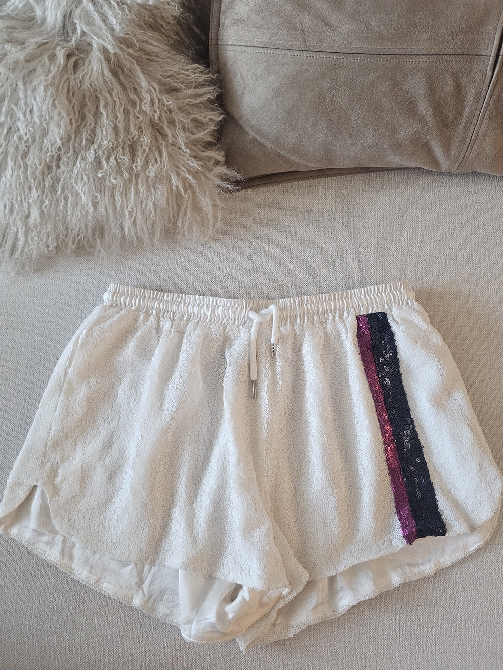 Cynthia Rowley White Women’s Sequin Shorts with Purple & Navy Stripe Sz L